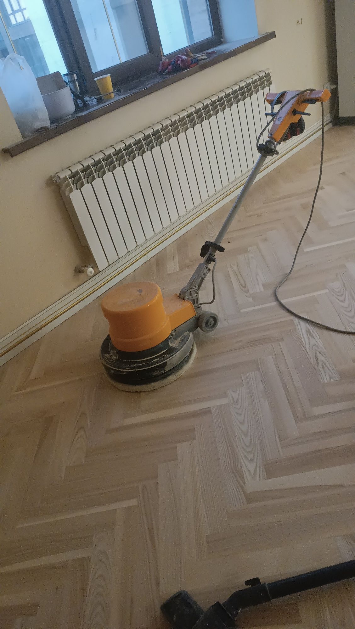 Шлифовка паркета . укладка