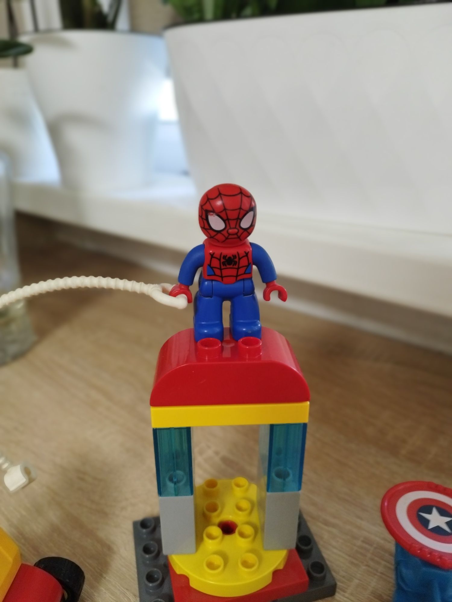 Набор Lego Duplo Лаборатория супергероев