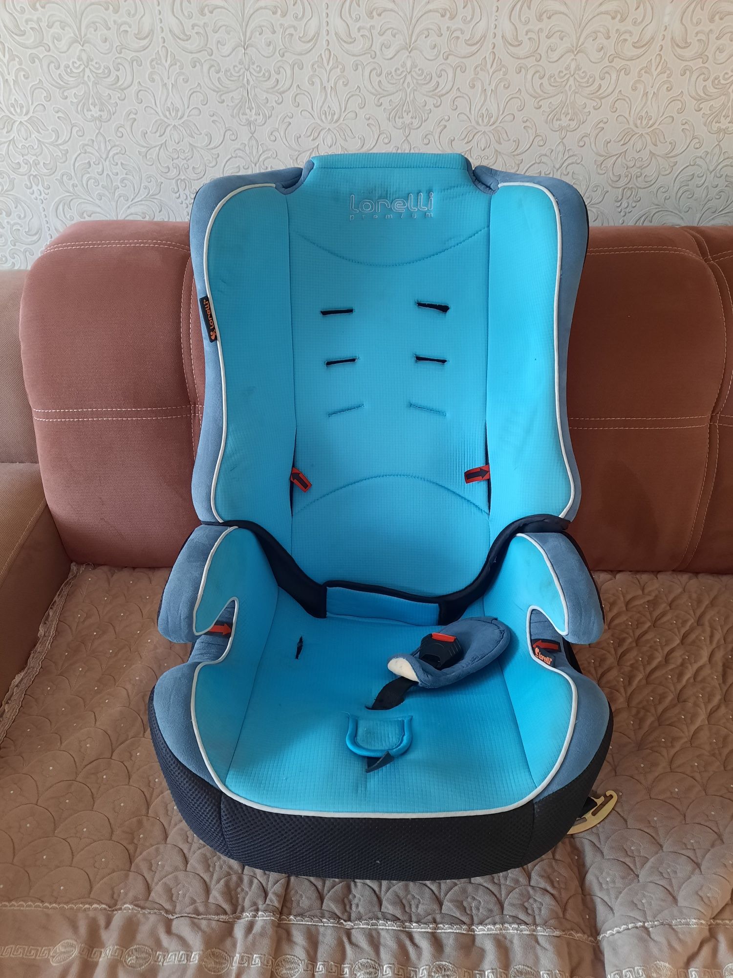 Продам авто кресло фирмы Lorelli