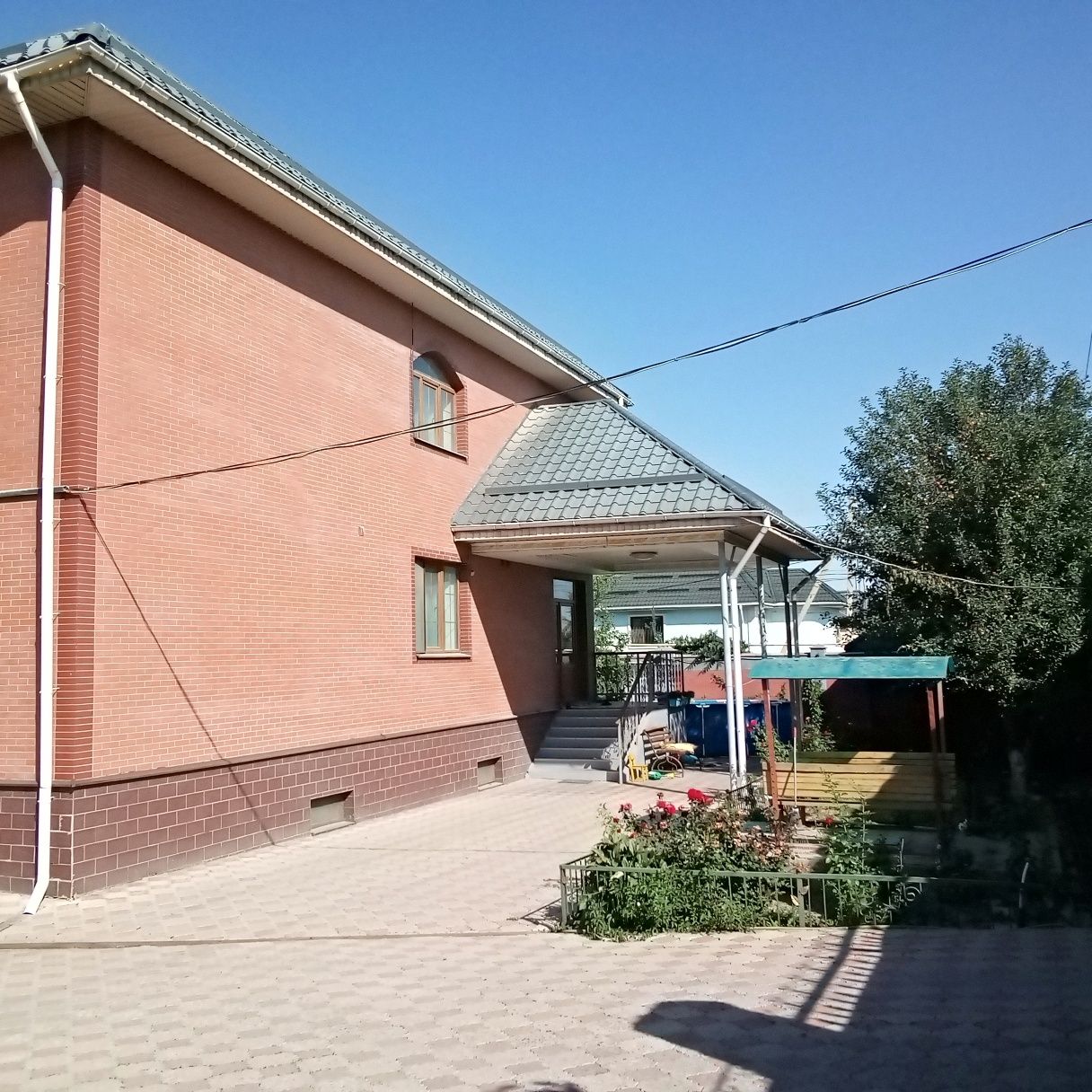 Продам шикарный коттедж