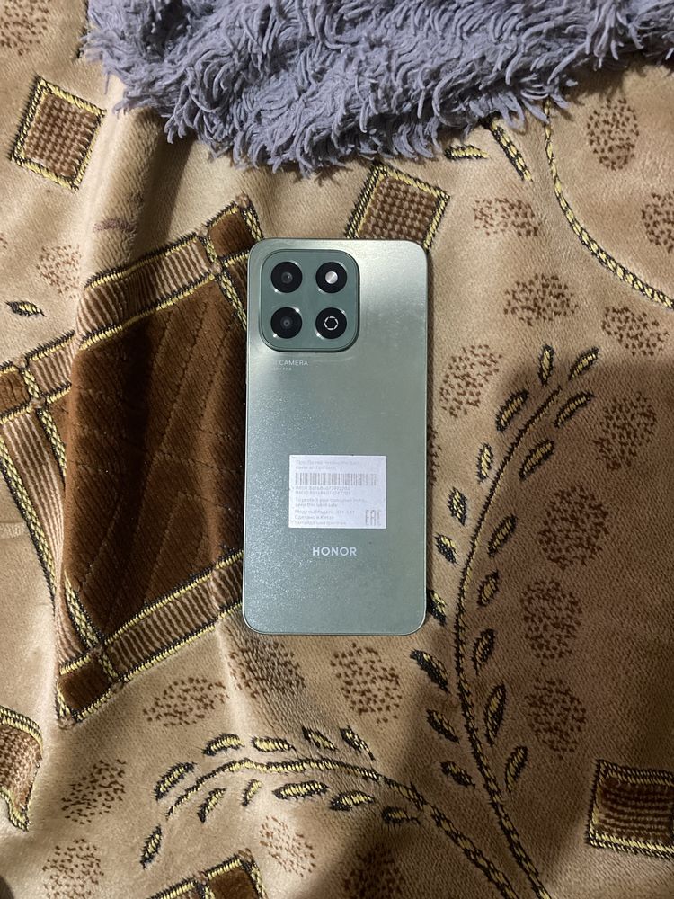 Телефон HONOR  X6b