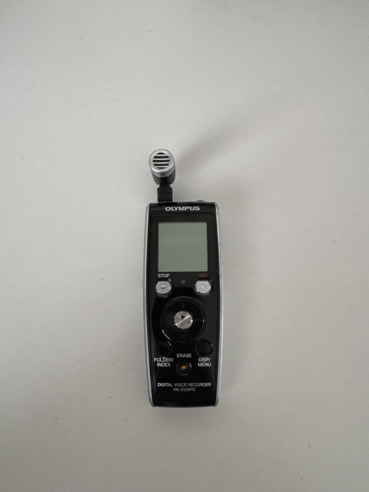 Продам диктофон Olympus