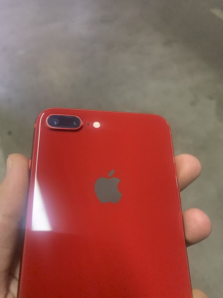 Айфон 8+ iPhone 8+