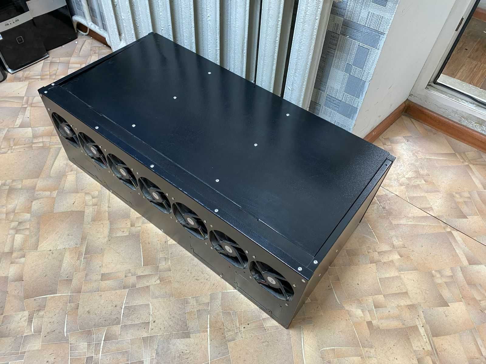 Майнинг риг (короб) в отличном состоянии.