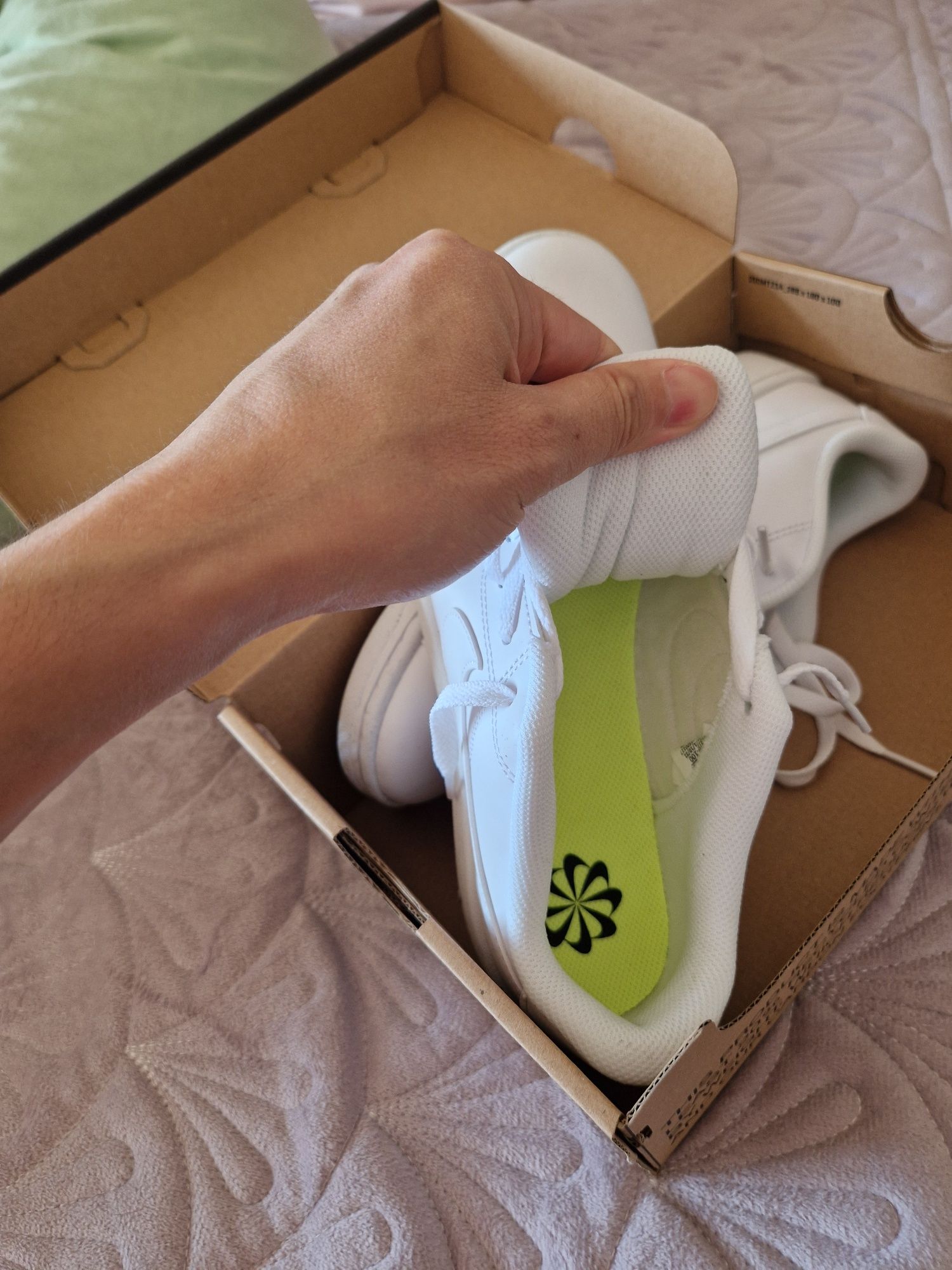 Кроссовки Nike 39р