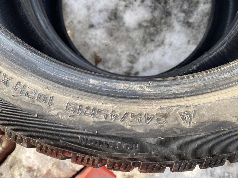 245/45/19 зимняя резина шипы