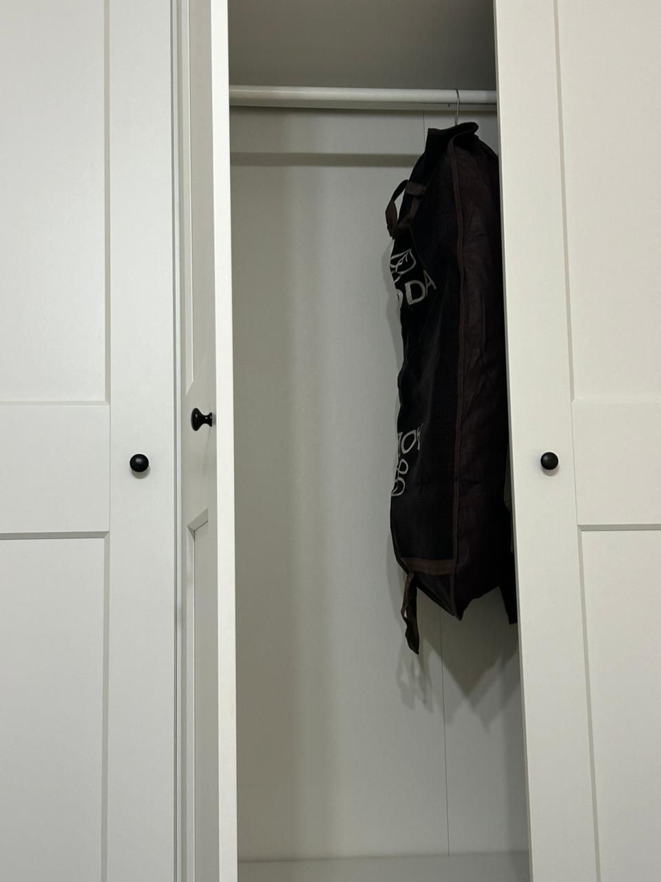 Шкаф белый ikea в хорошем состоянии