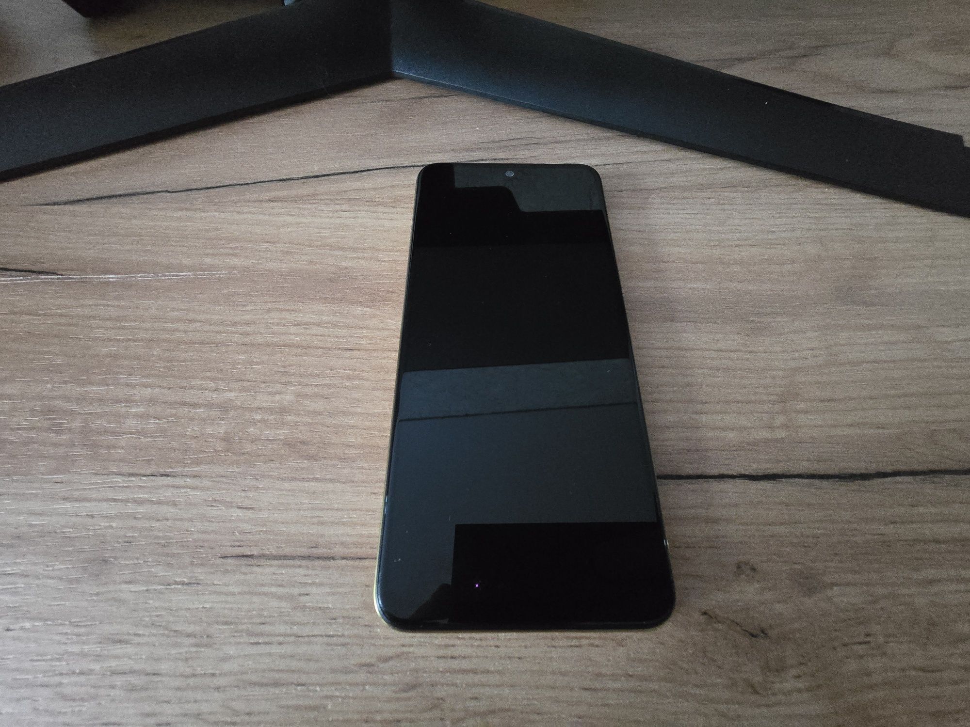 Продам poco m4 pro 8/256