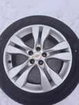 Продам летние шины Kumho R17 с дисками