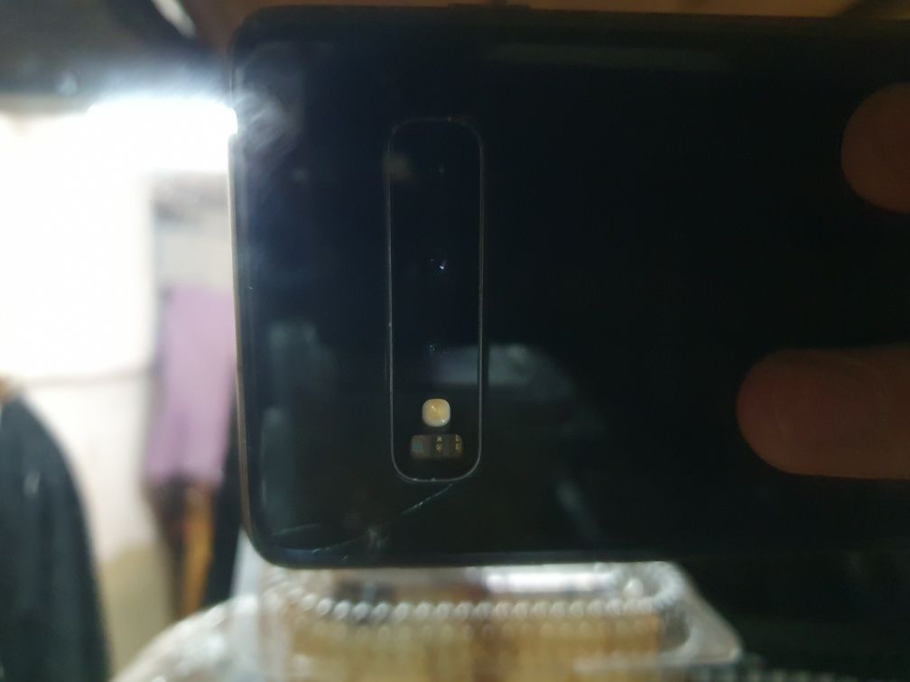 samsung s10 12-й андроид /обмен на телефоны