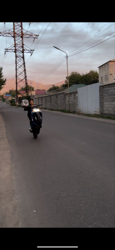 yamaha jog rr.