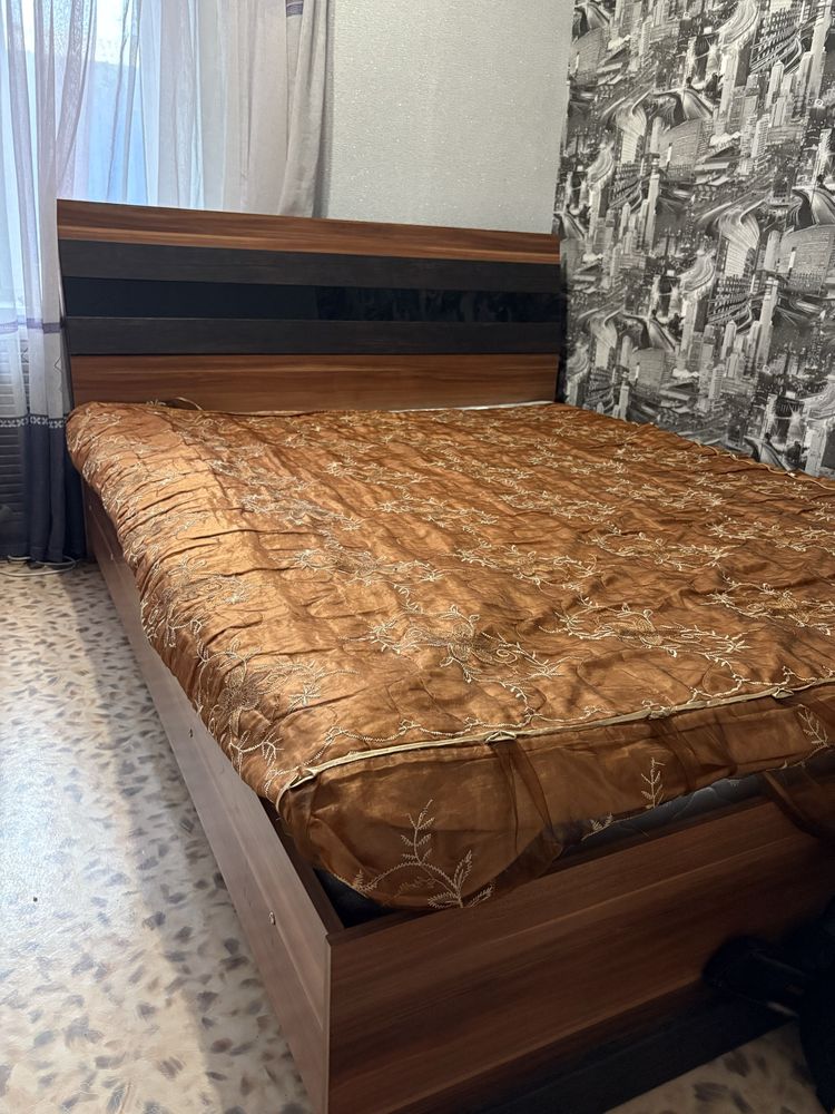 Продам кровать