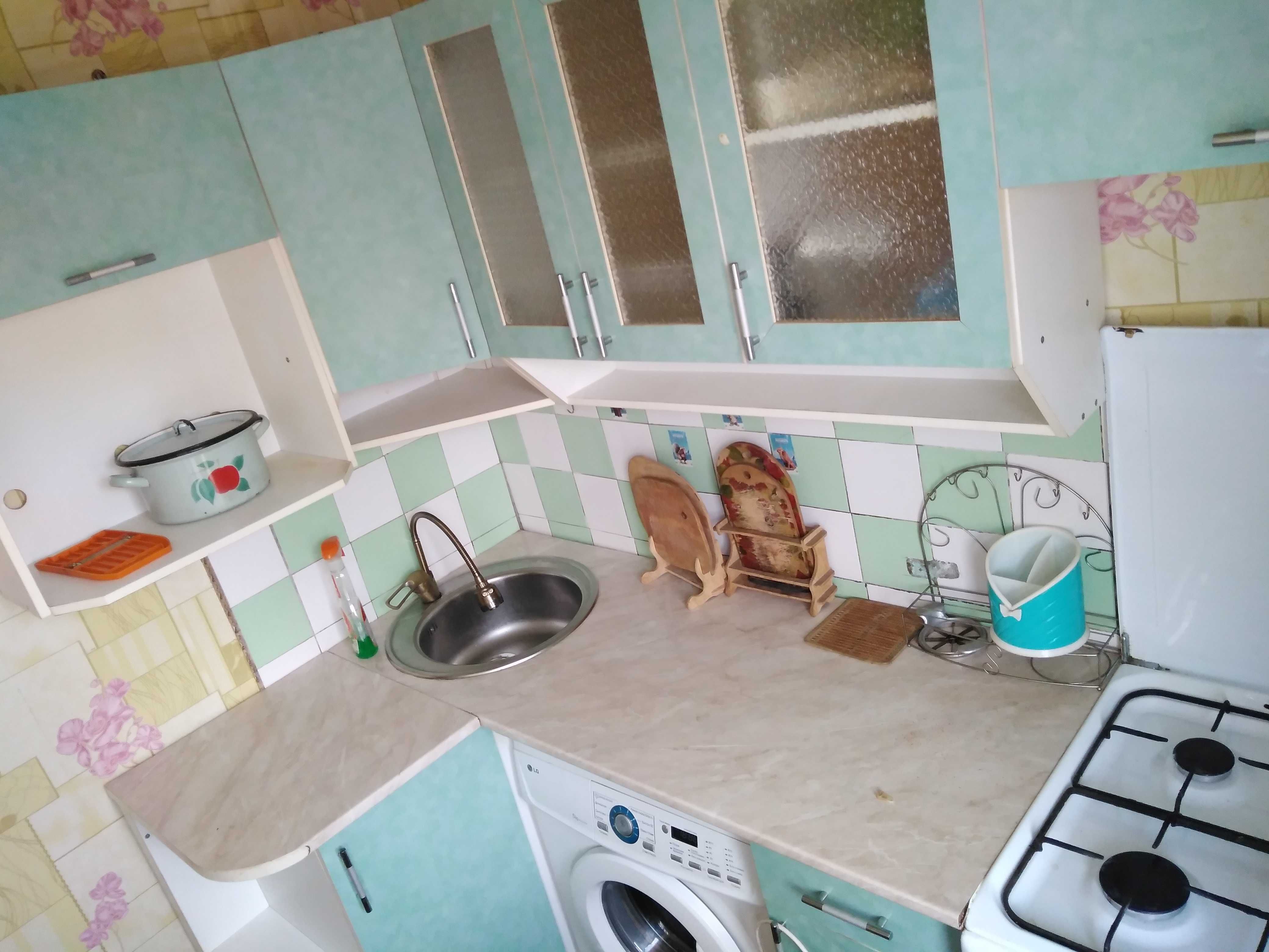 Продается 2 комнатная квартира Яссави 108а