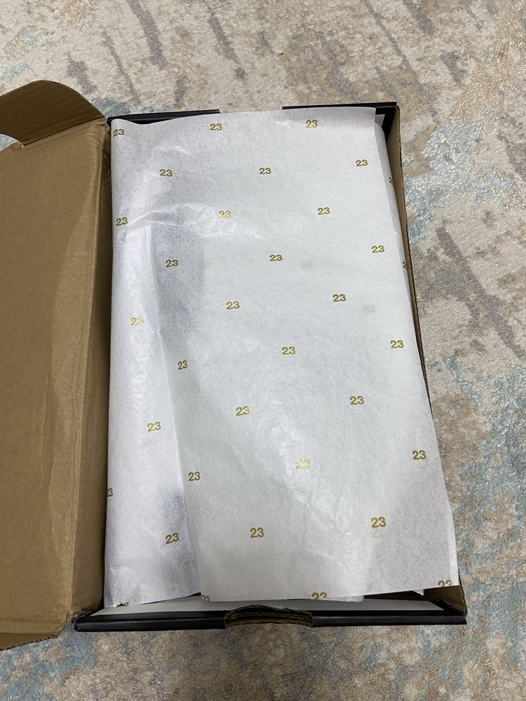 Продается кроссовки от Air jordan 1 low