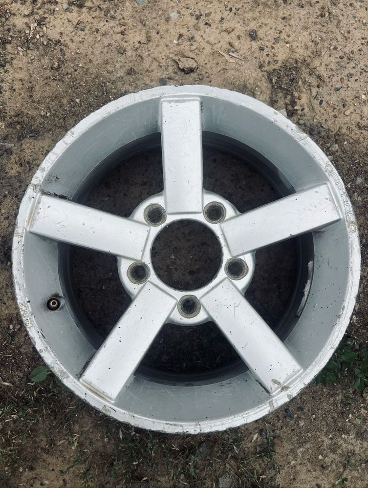 Продам Диски R-16