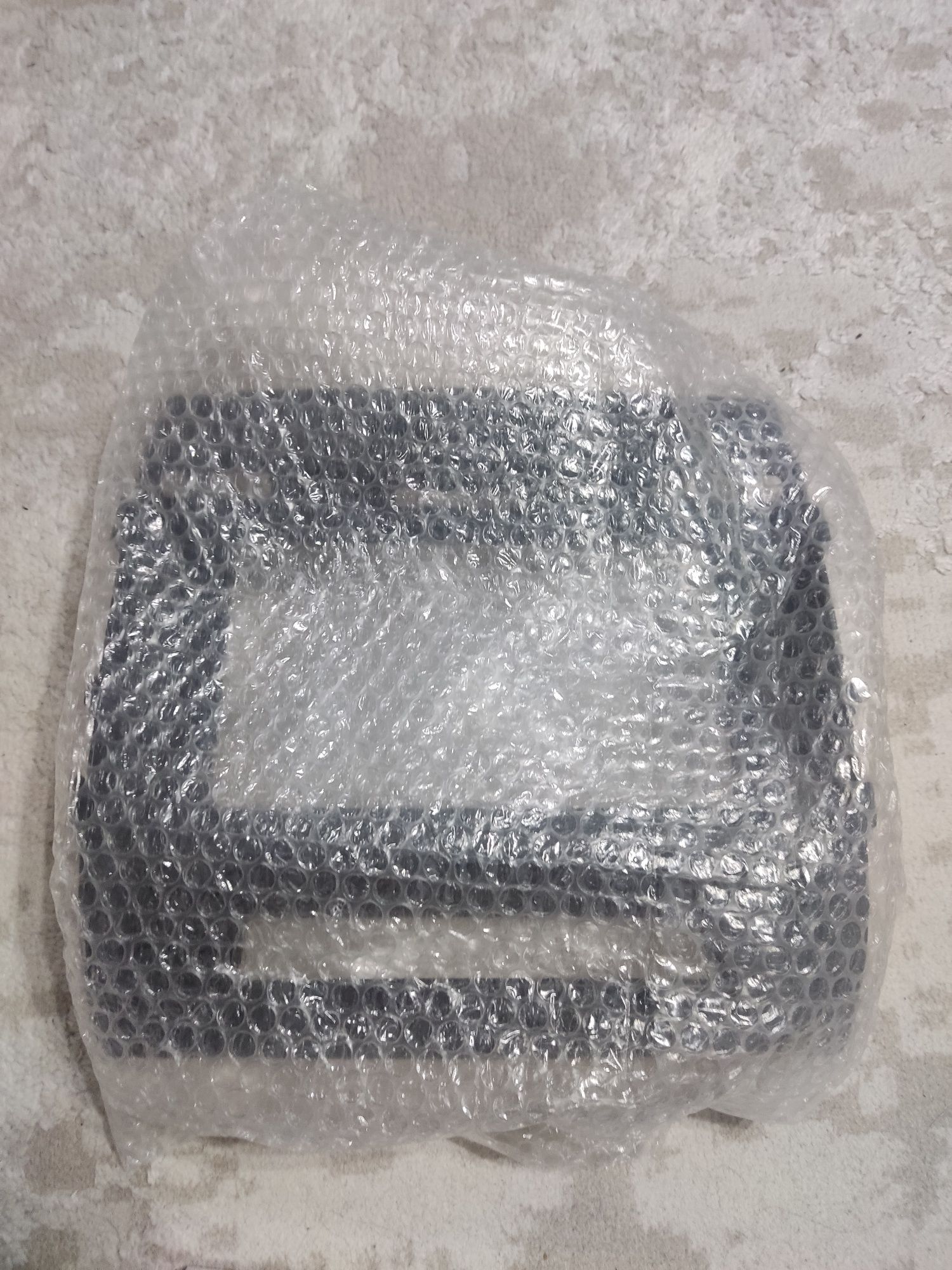 Планшет для машины продам