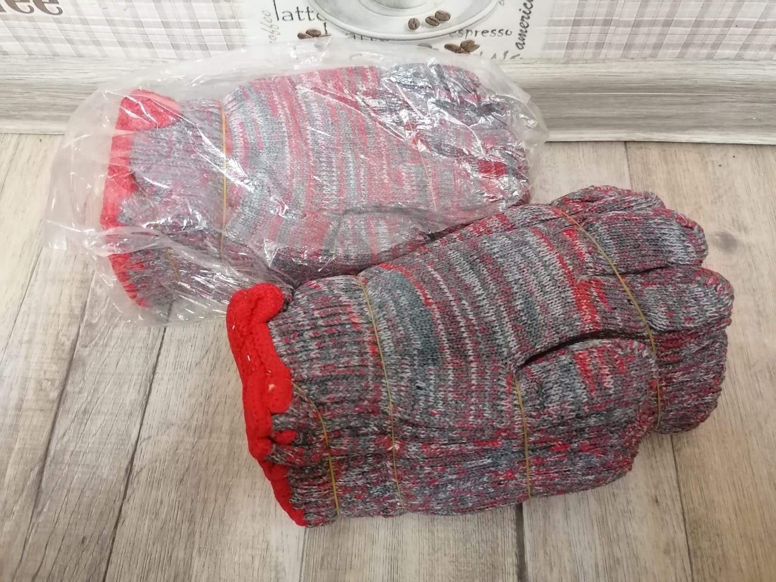 Продам перчатки х/б, 1 пара -100 тг.