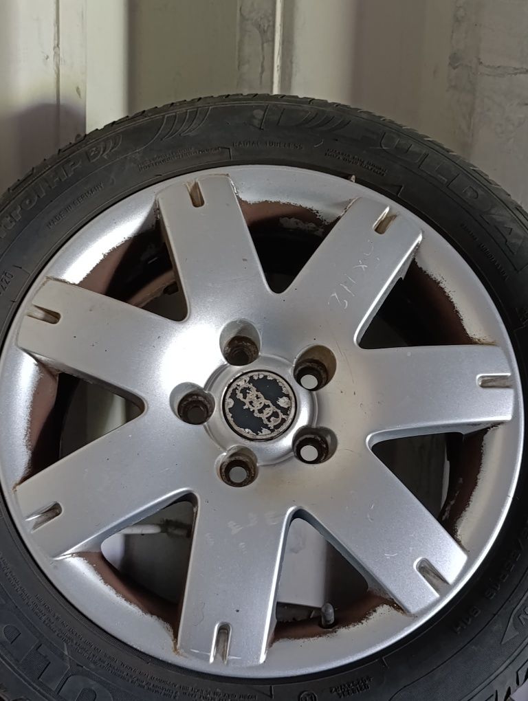 Диски л.п R16 c резиной 5*112 на Фольксваген