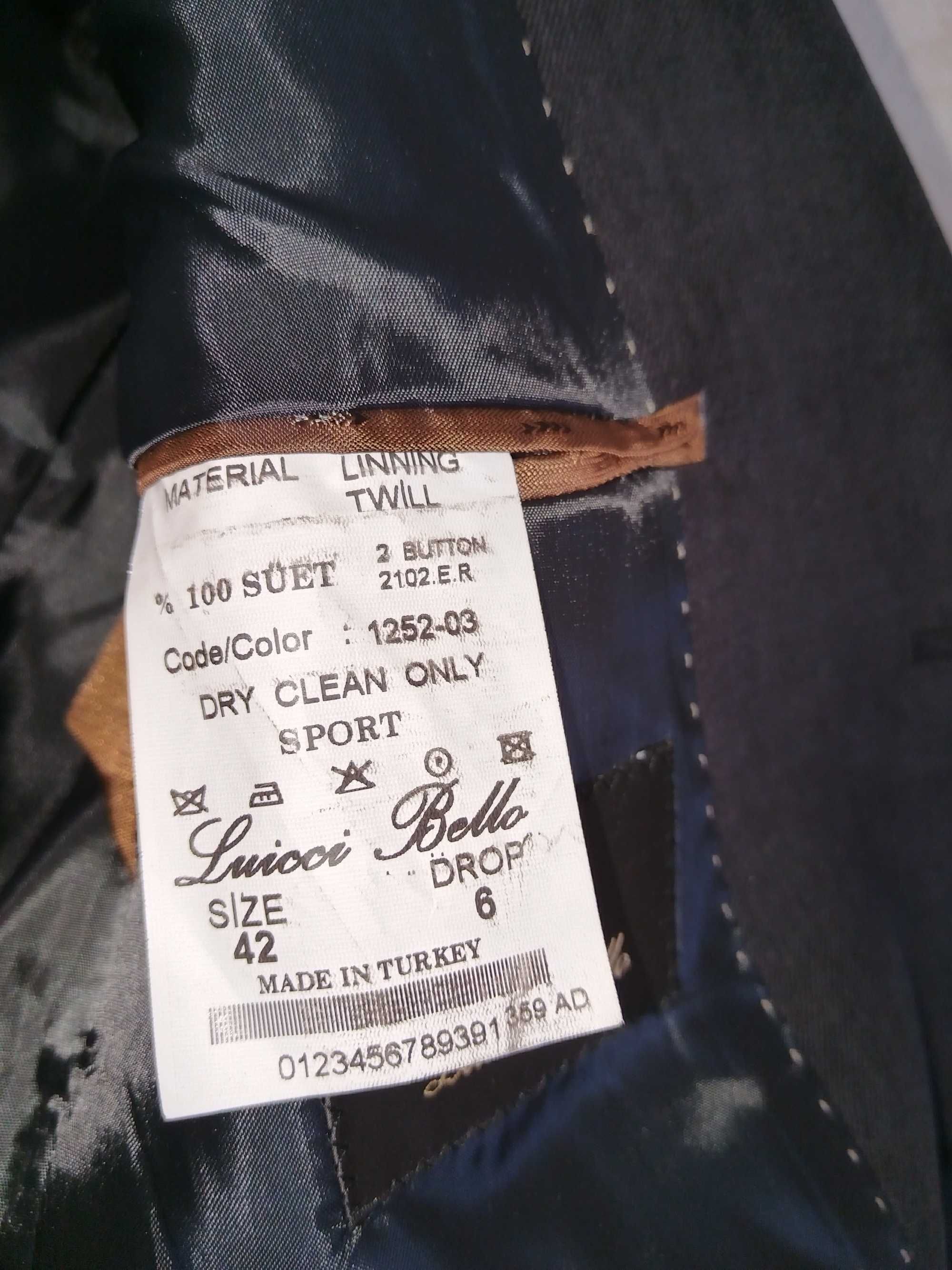 Продам пиджак на подростка