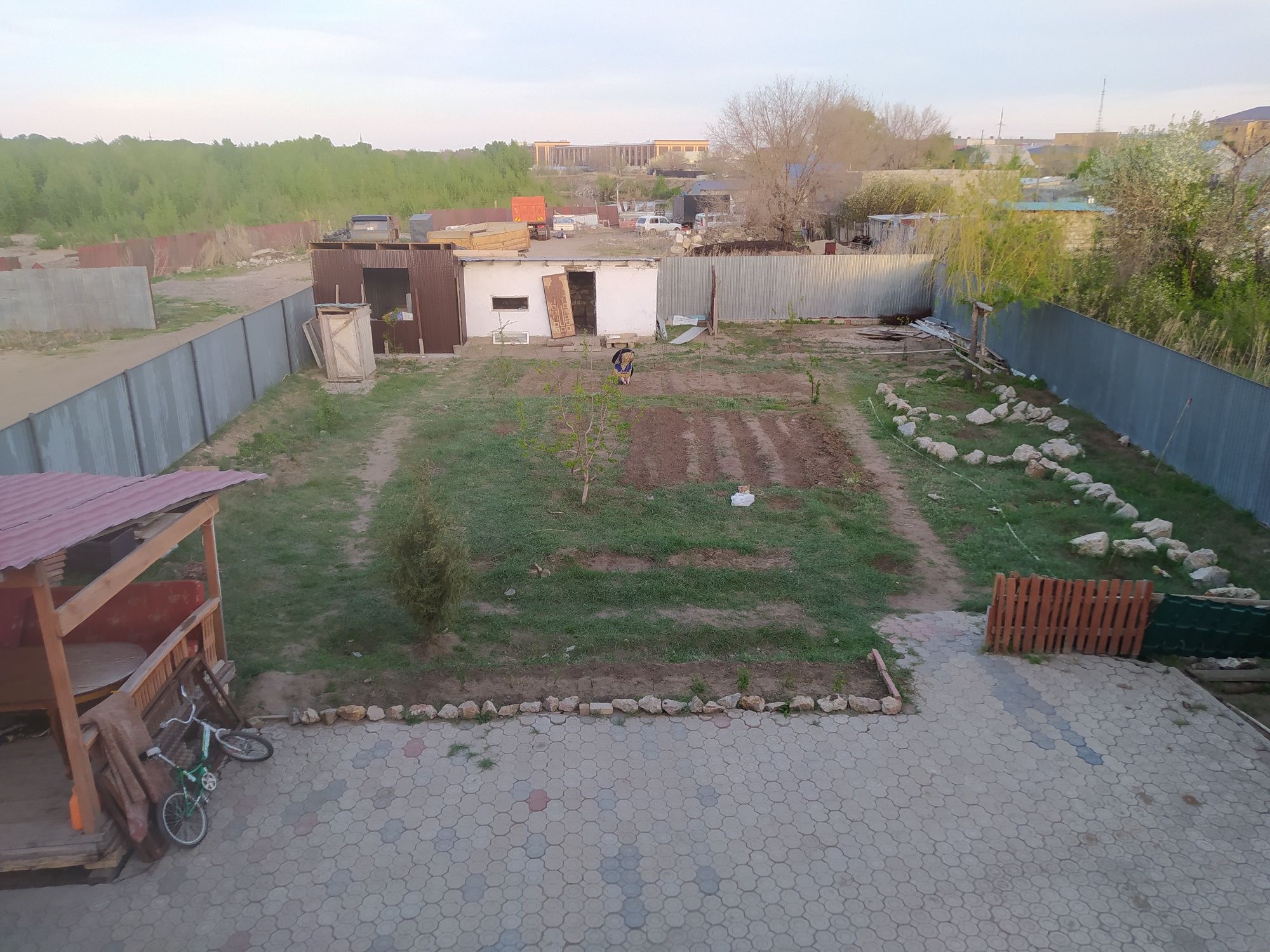 Продам дом на дачном участке возле речки