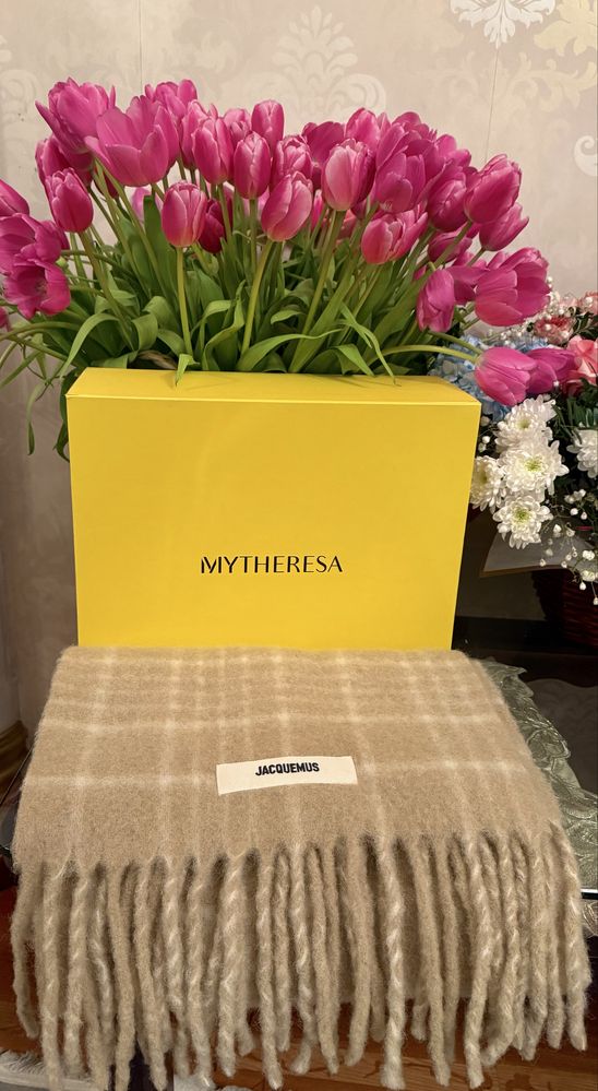 Шарф Jacquemus оригинал 100%!