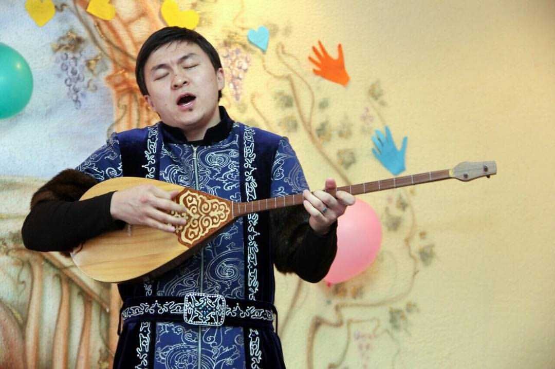 Тамада Ведущий Шоумен Асаба Домбрист Куйши Беташар Музыкант АКЦИЯ!!!