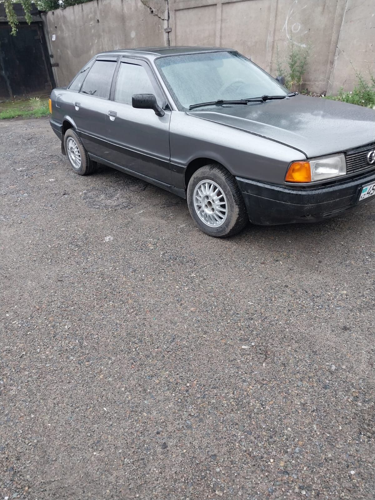 Продам Ауди 80 V