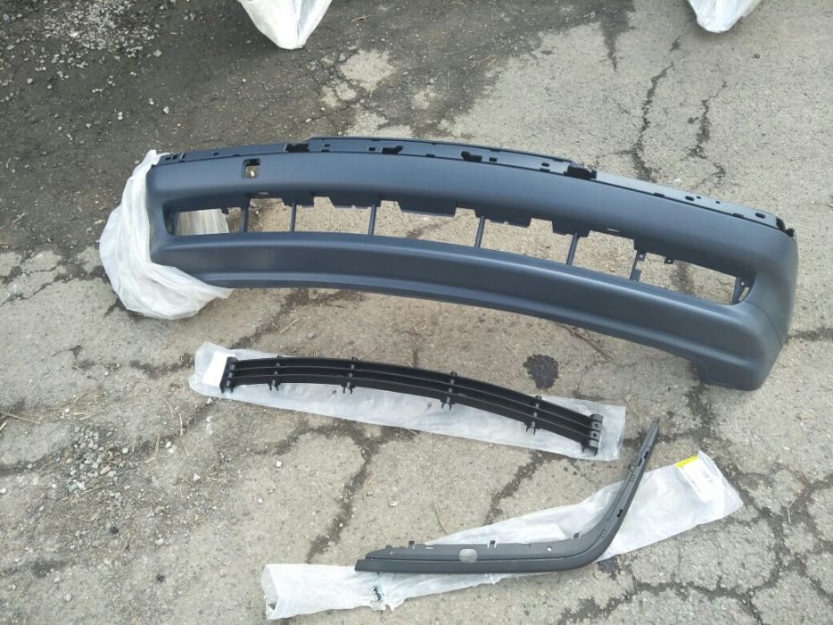 Бампер молдинг решетка Бмв Е38 bmw e38