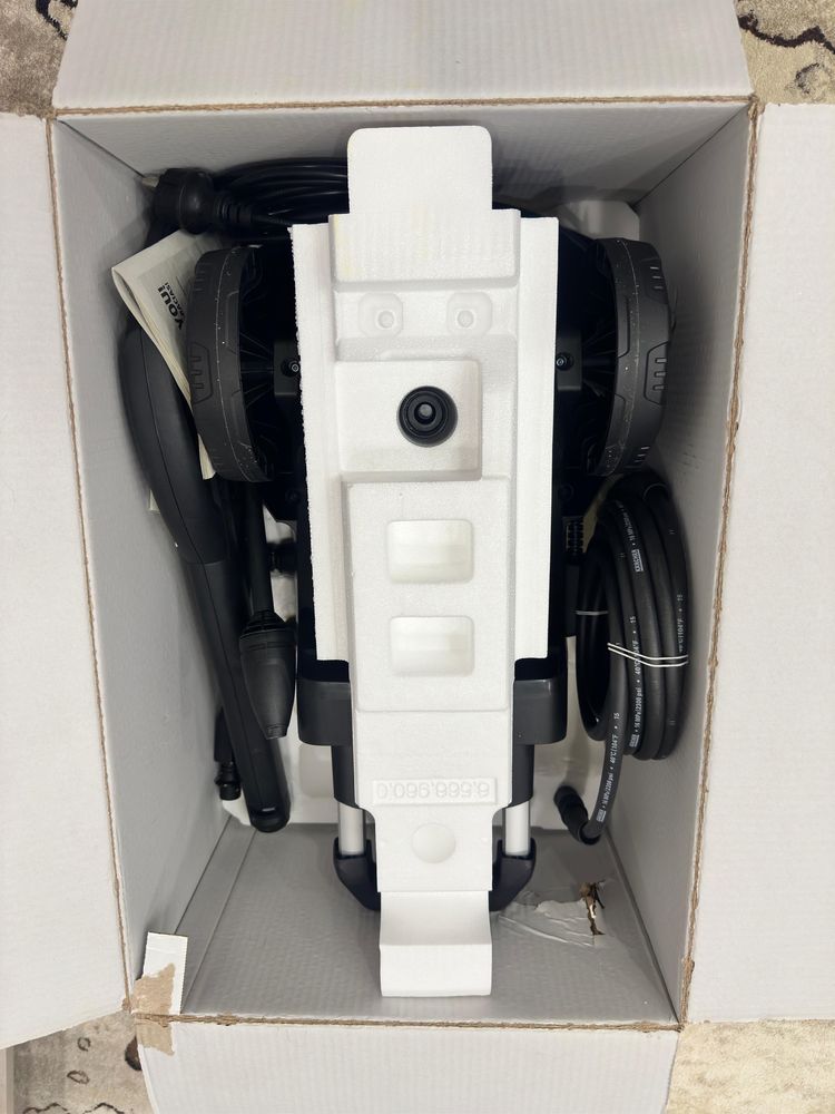 Автомойка karcher k4 compact новый на гарантии