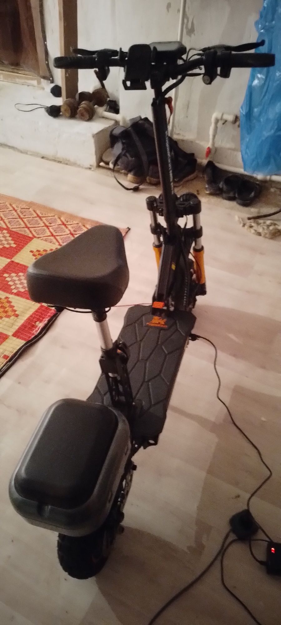 Сатам срочна алсаң өзім апарып берем