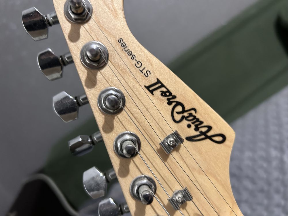 Электрогитара Aria stg - 003 плюс Комбик Cort