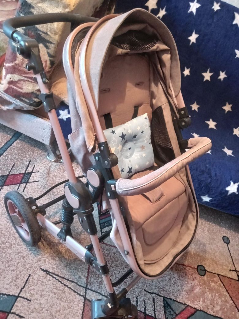 Продам детскую коляску