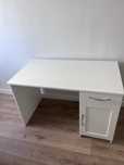 Стол письменный IKEA