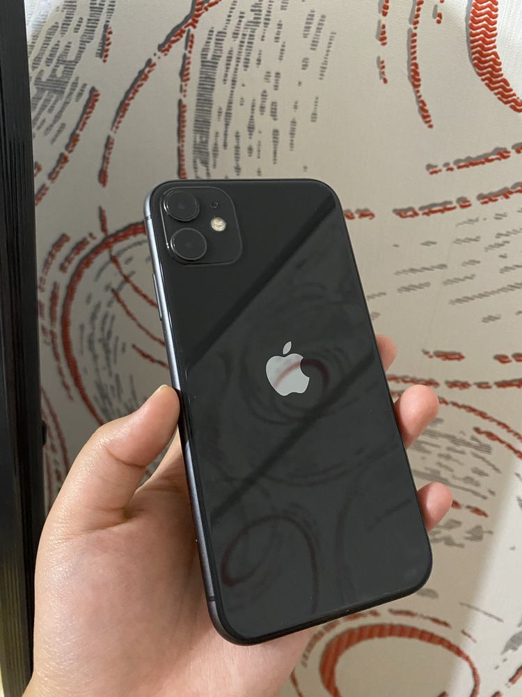 iPhone 11 128гб Apple
