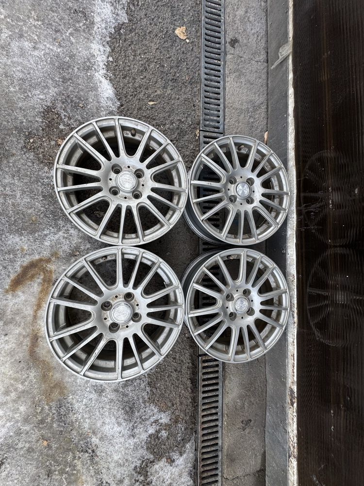 Диски Р15 4/100 тойота ярис 4.100 витс акцент гец рио