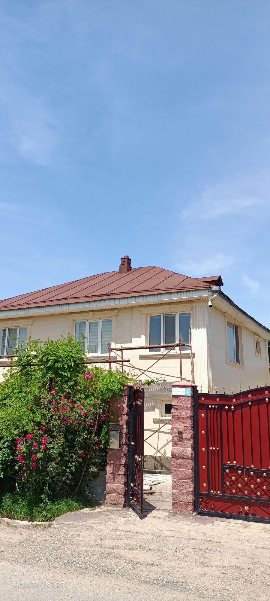 Покраска крыш ,фасада здания ,карниза, металла черепицы,бетонные метал