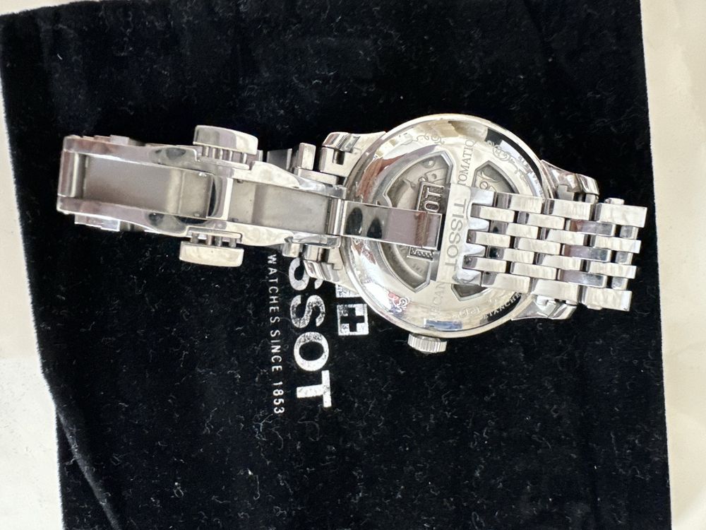 Часы Tissot