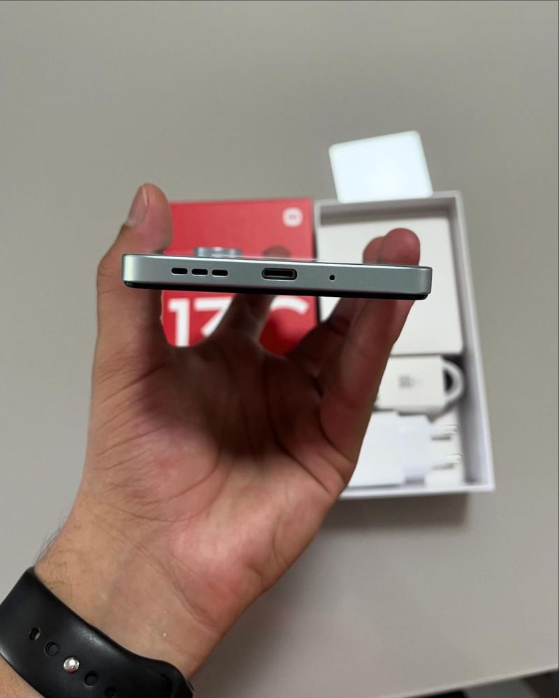 Новый. Redmi 13C. 256 гб. Запечатанный. Редми 13C. Телефон. Смартфон.