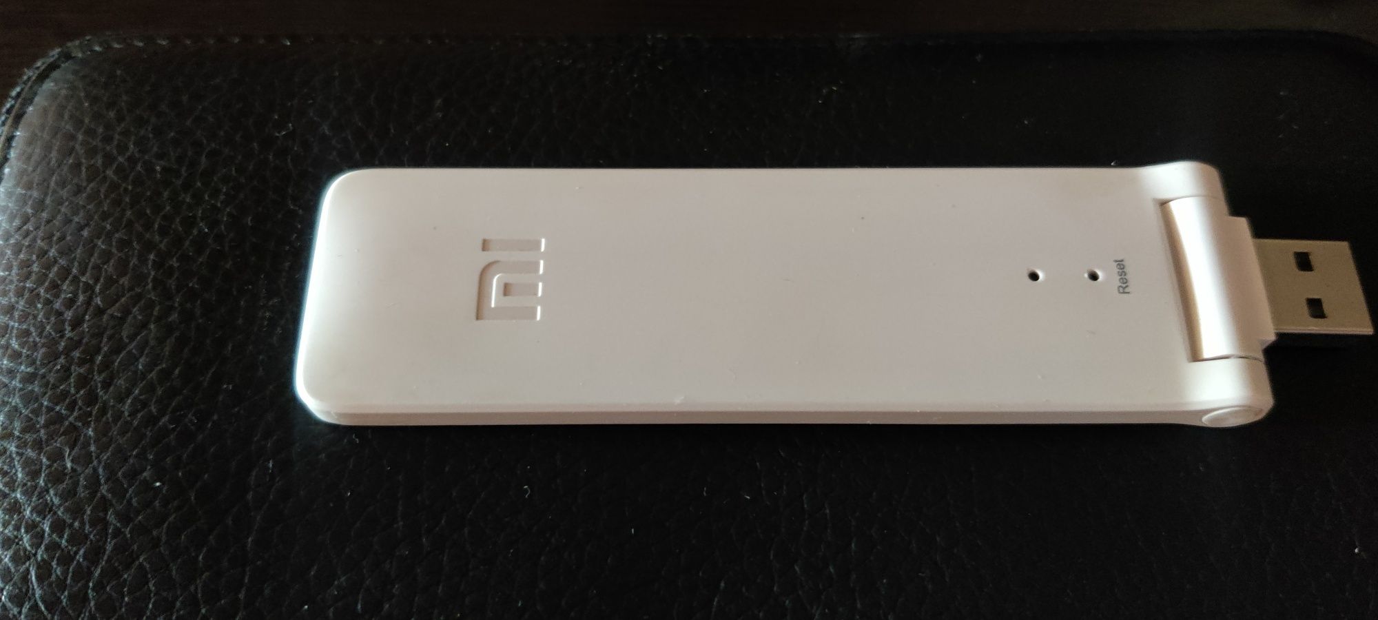 Прода́м у́силитель вай фай Xiaomi .