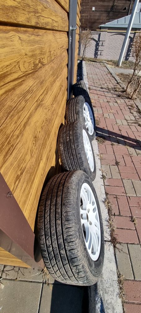 Диски с резиной R15