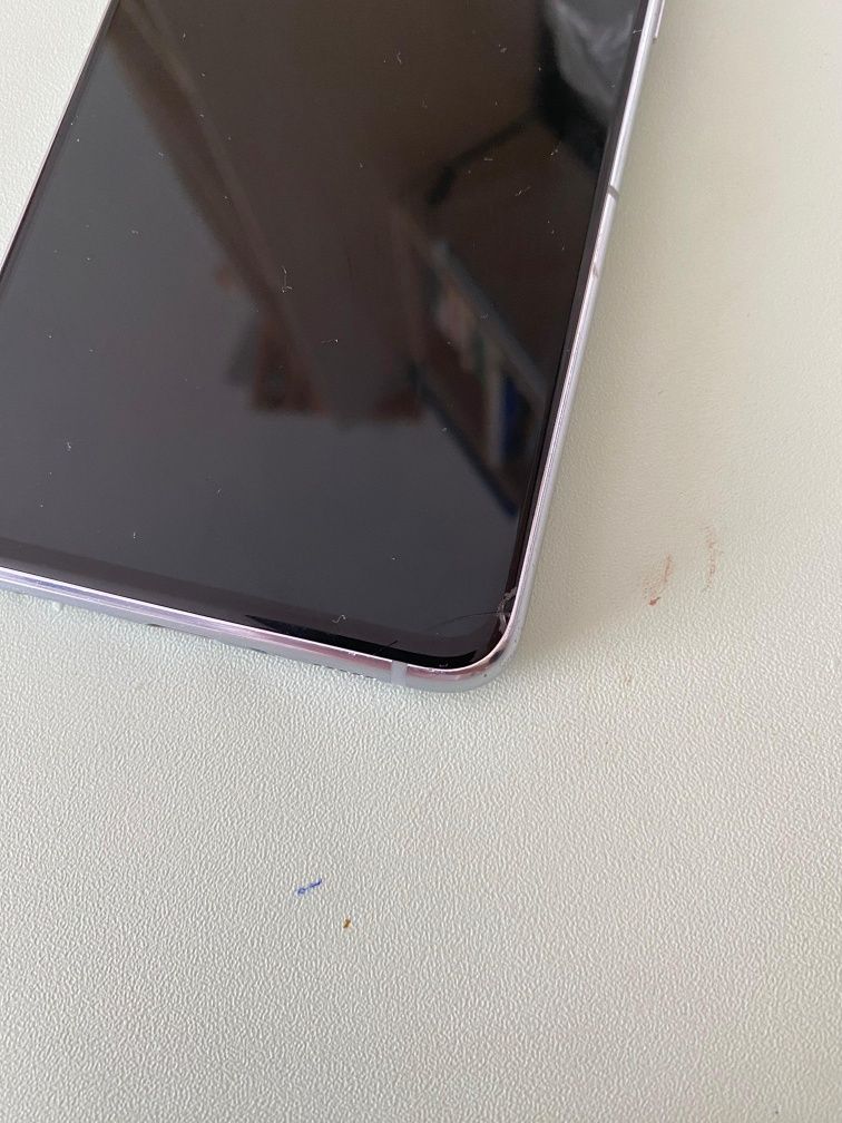 Продам или обменяю Samsung a80