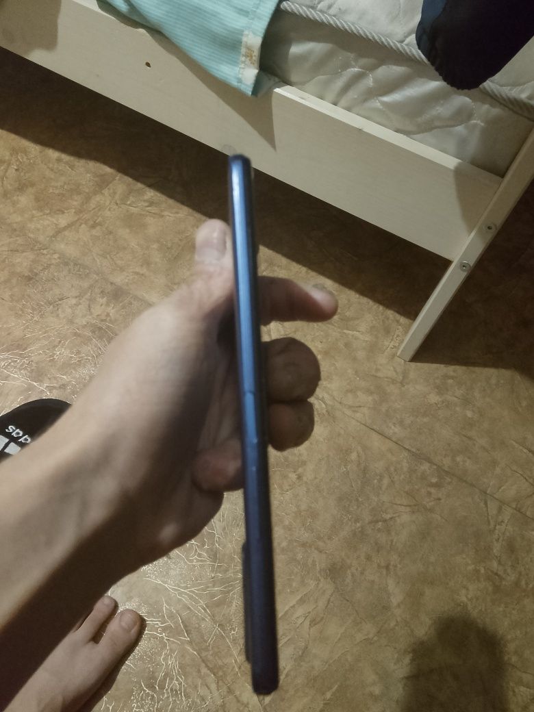 Продаю VIVO Y15S