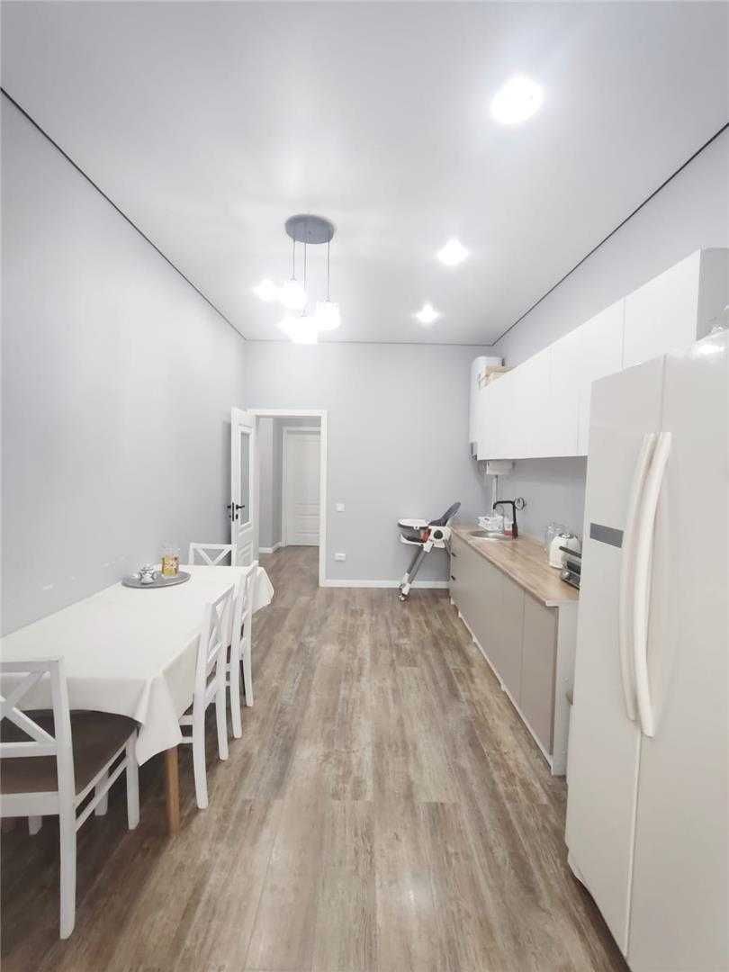 *Продам 3 комн. квартиру ЖК "Томирис"  .Помощь в ипотеке Торг