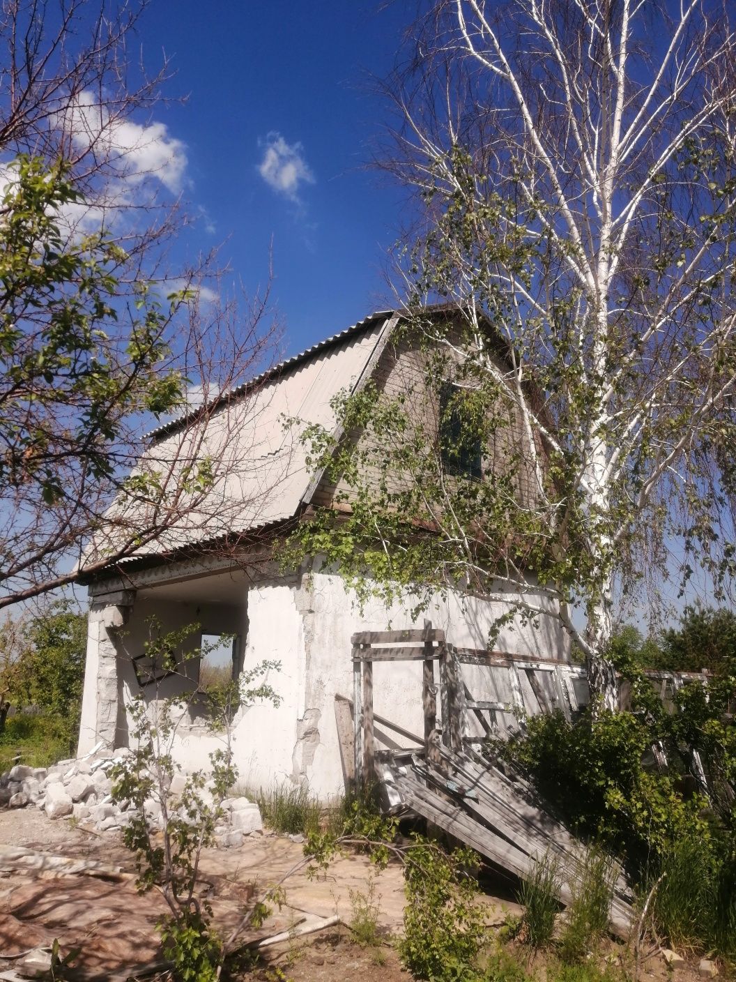 Продаю плиты перекрытия шестьдесят третий полторушка