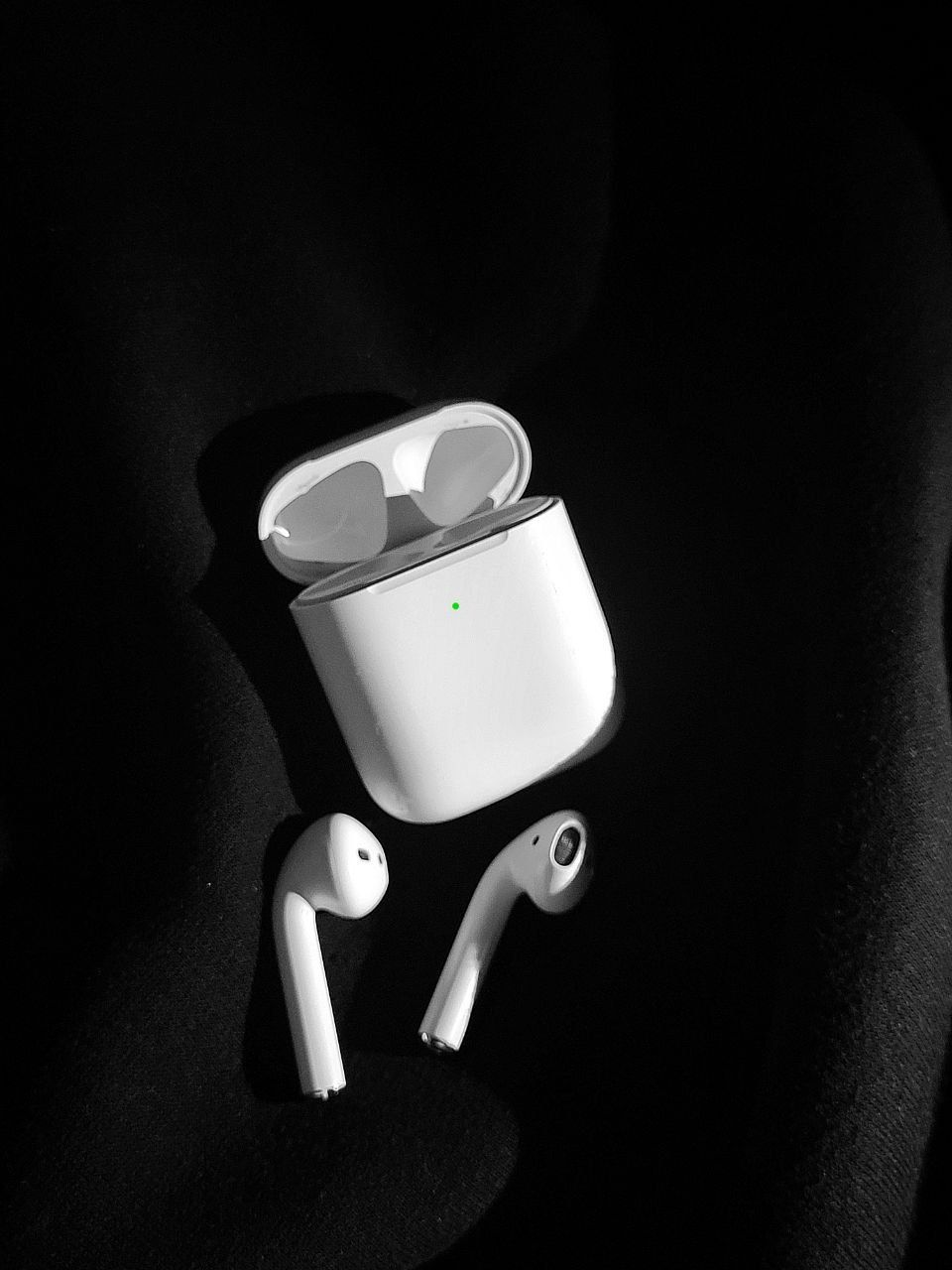 AirPods 2 (Original)