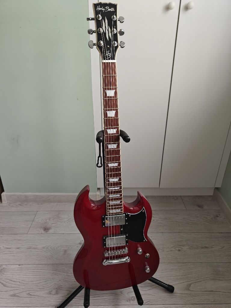Harley Benton DC custom