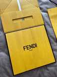 Продам оригинал пакет и коробка Fendi
