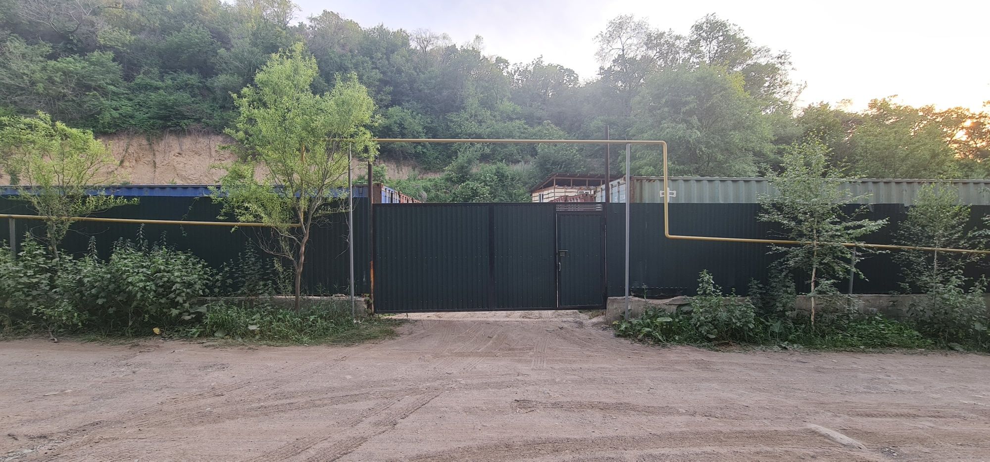 Складские помещения в аренду. Склад в городе. ВОАД - Толе Би