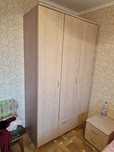 Продам спальный гарнитура. Шкаф. Кровать. Тумбы. Трюмо.