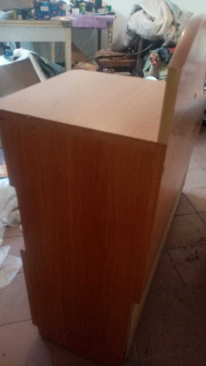 Диванчик+тумбочка в прихожую с мягкой спинкой. Ширина 100 см х 30 см